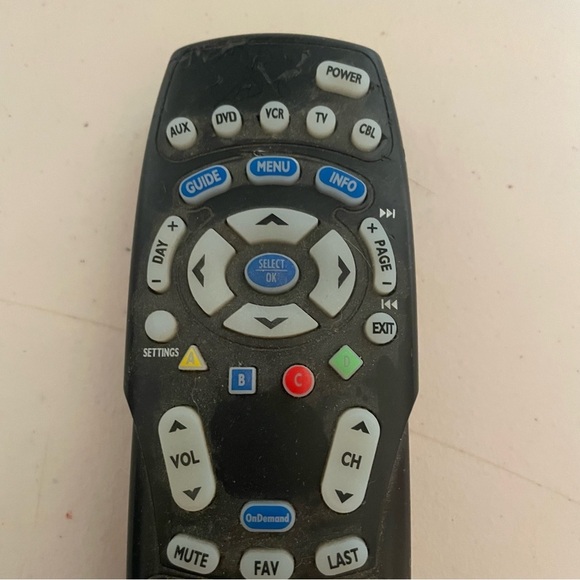 Black Remote Control - Picture 2 of 6